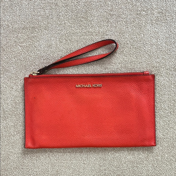 Michael Kors Vibrant Red Wristlet - Picture 1 of 15